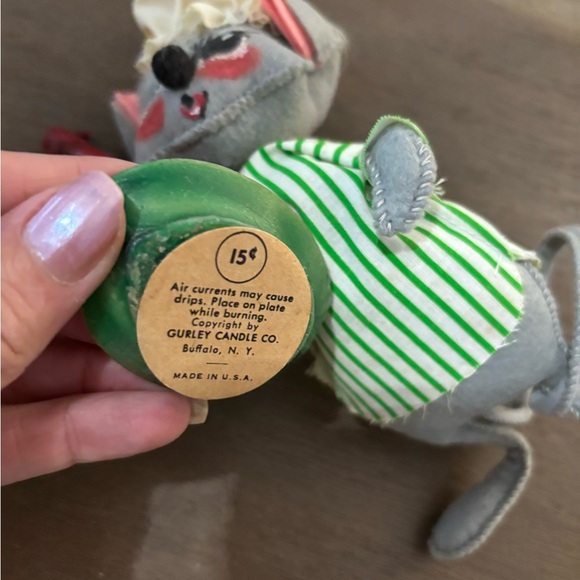 Vintage Annalee Christmas Mouse Figurine holding Candle 1971 - Picture 8 of 10